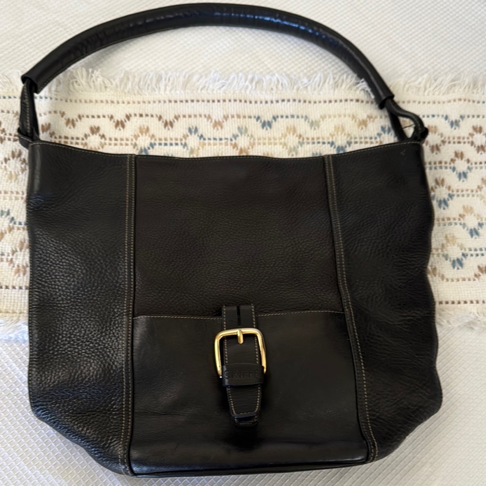 Griffe Italian Designer Luxury Black Leather Shoulder Bag Timeless Design